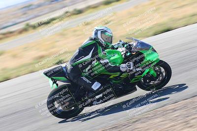 media/Oct-14-2023-TrackXperience (Sat) [[0517685739]]/Level 1/session 5 turn 12/